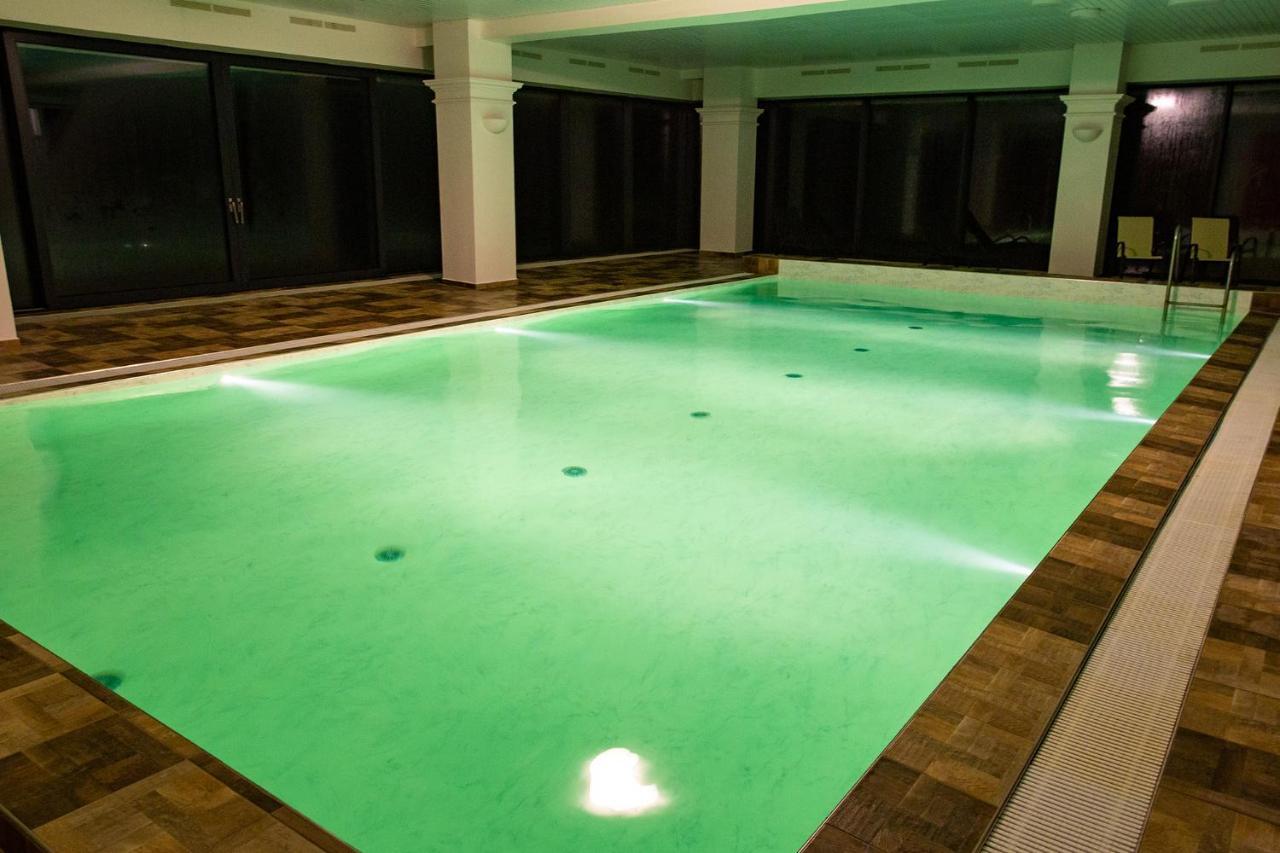 Fontana Lipno Hotell Černá v Pošumaví Exteriör bild