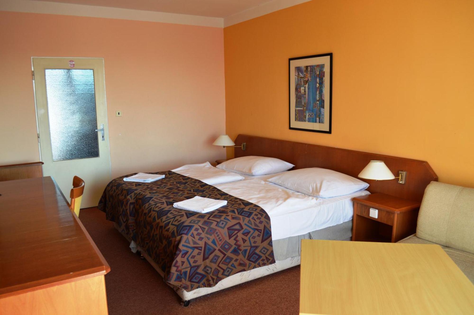 Fontana Lipno Hotell Černá v Pošumaví Rum bild