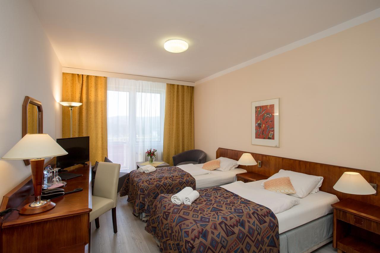 Fontana Lipno Hotell Černá v Pošumaví Exteriör bild