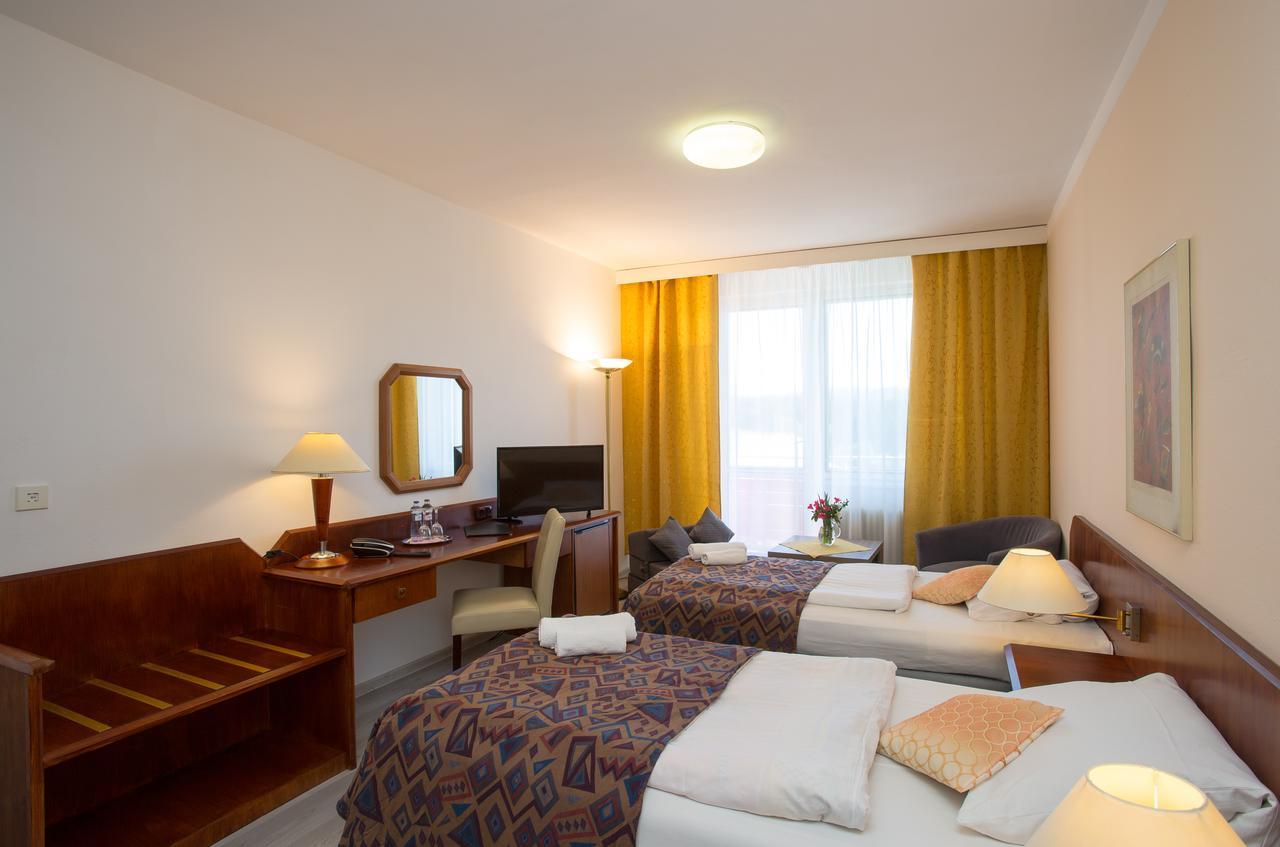 Fontana Lipno Hotell Černá v Pošumaví Exteriör bild