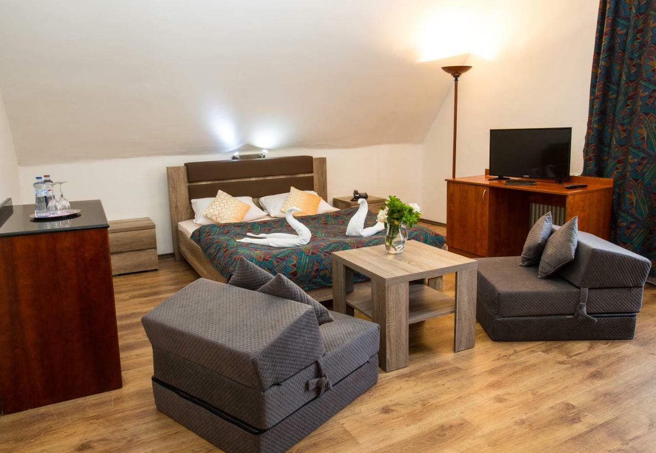 Fontana Lipno Hotell Černá v Pošumaví Exteriör bild